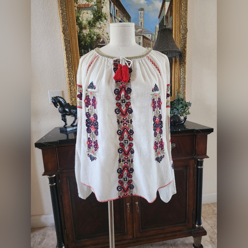 Colorful Soft Cotton Peasant Top!!❤️💛💜